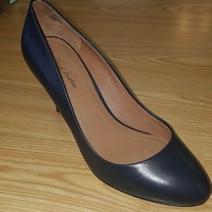 Brooks Brothers heels